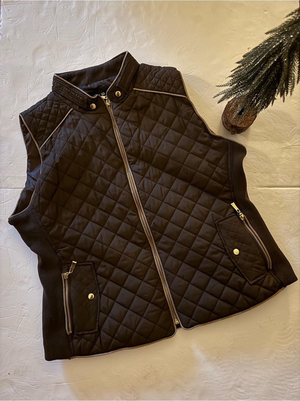 Active USA Black Quilted Sleeveless Zip Vest with Gold Hardware